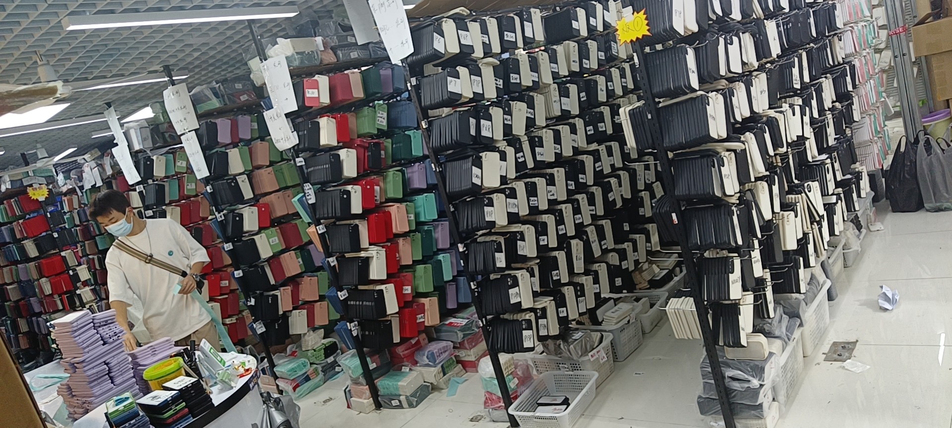 贝莱达1688工厂名片展示的样品展厅